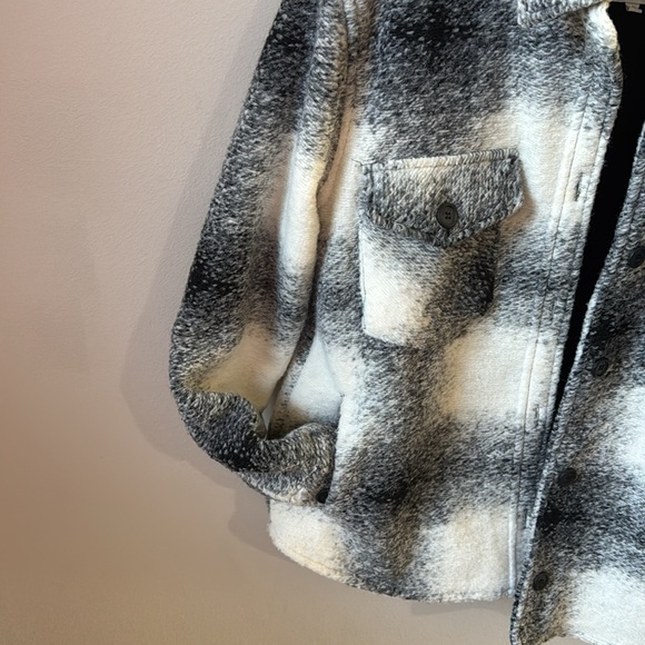 Weekend by Los Angeles jacket - Picture 7 of 10